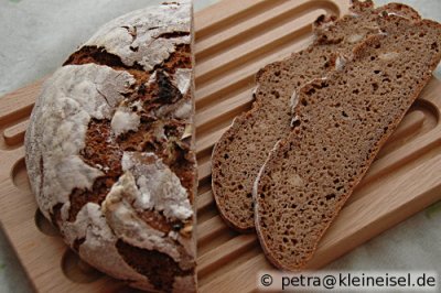 Roggenbrot mit Altbrot