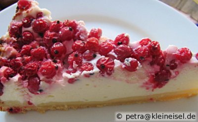 Käsekuchen mit Johannisbeeren