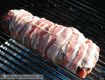 Grillen total: Lende mit Tapenade gefüllt