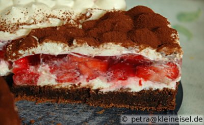 Erdbeeren total: Erdbeer-Tiramisu-Schnitten