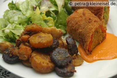 Fleischlos glücklich mit gefüllter Paprika