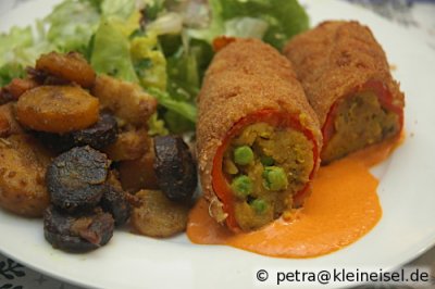 Fleischlos glücklich mit gefüllter Paprika